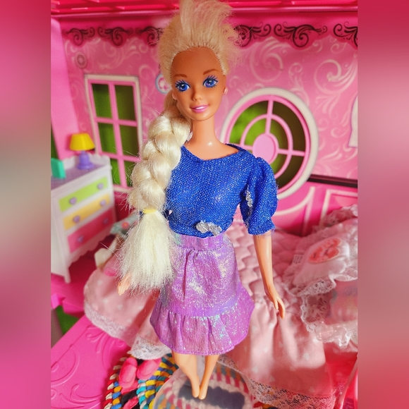 1995 Foam n' Color Barbie (pink) - Picture 3 of 5